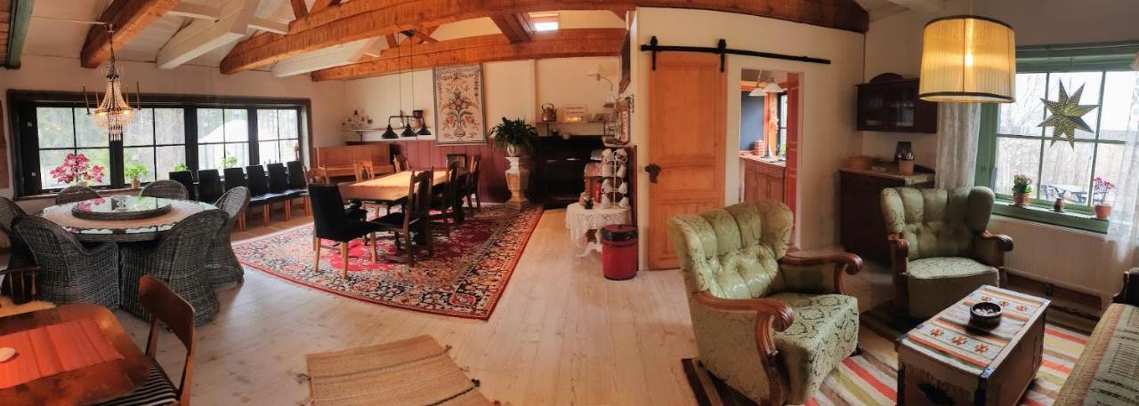 Woodstock B & B Studios Balsta Bagian luar foto