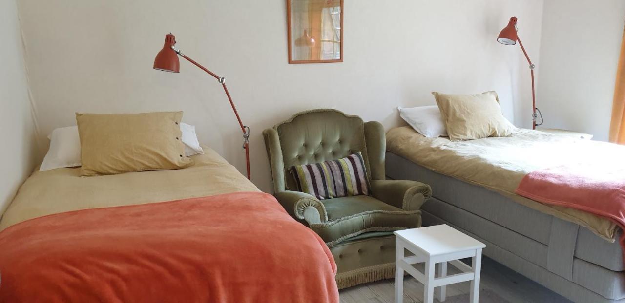Woodstock B & B Studios Balsta Bagian luar foto